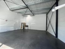 annonce location local commerce auch 32000