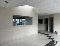 annonce location local commerce nantes 44000