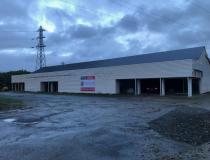 annonce location local commerce plouedern 29800