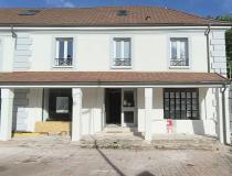 annonce location local commerce st remy les chevreuse 78470