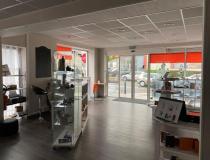 annonce location local commerce vannes 56000