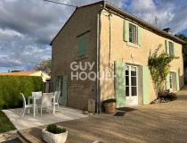 vente maison Fontenay Le Comte - 493518:1