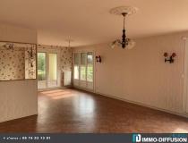 Achat appartement St Amand Montrond 18200 [2/13737993]