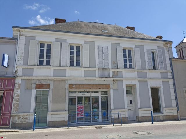 annonce vente immeuble le champ st pere 85540