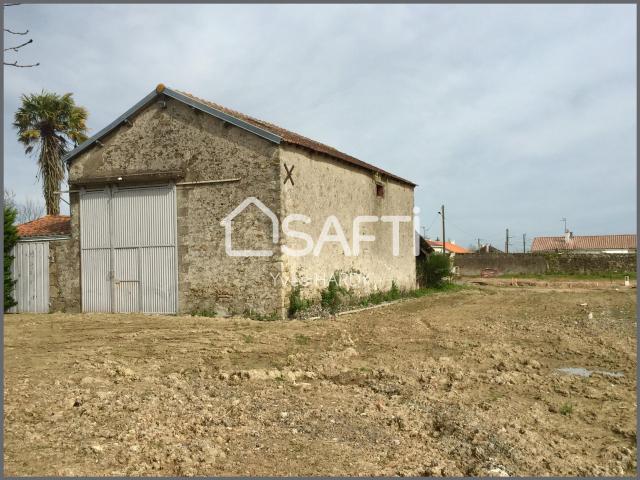 annonce vente immeuble les landes genusson 85130