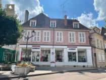 Achat immeuble St Amand Montrond 18200 [3/682078]