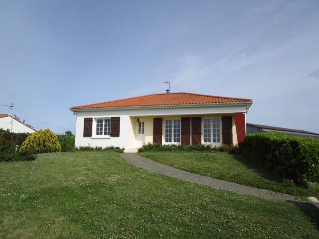 annonce vente maison angles 85750