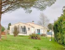 Achat maison Bussac Sur Charente 17100 [1/35951890]