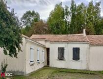 Vente maison Champagne Les Marais 85450 [1/35413797]