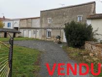 Vente maison Jazeneuil 86600 [1/35643819]