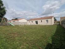 vente maison St Jean De Beugne - 35615806:7