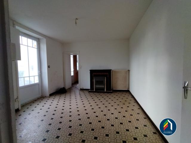 annonce vente maison st martin des noyers 85140