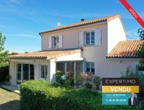 Vente maison Villiers 86190 [1/35645639]