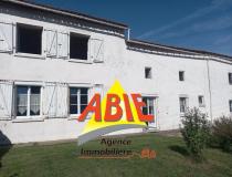 Vente maison Xaintray 79220 [1/33668911]