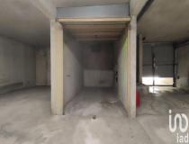 annonce vente parking garage st isidore 06200